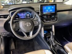 TOYOTA COROLLA CROSS XRX 2.0 16V 2025/2025 JOÃO CARROS MULTIMARCAS GUAPORÉ / Carros no Vale