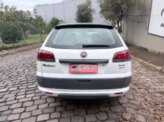 FIAT PALIO 1.6 TREKKING WEEKEND 16V FLEX 4P MANUAL 2016/2016 ELY AUTOMÓVEIS LAJEADO / Carros no Vale