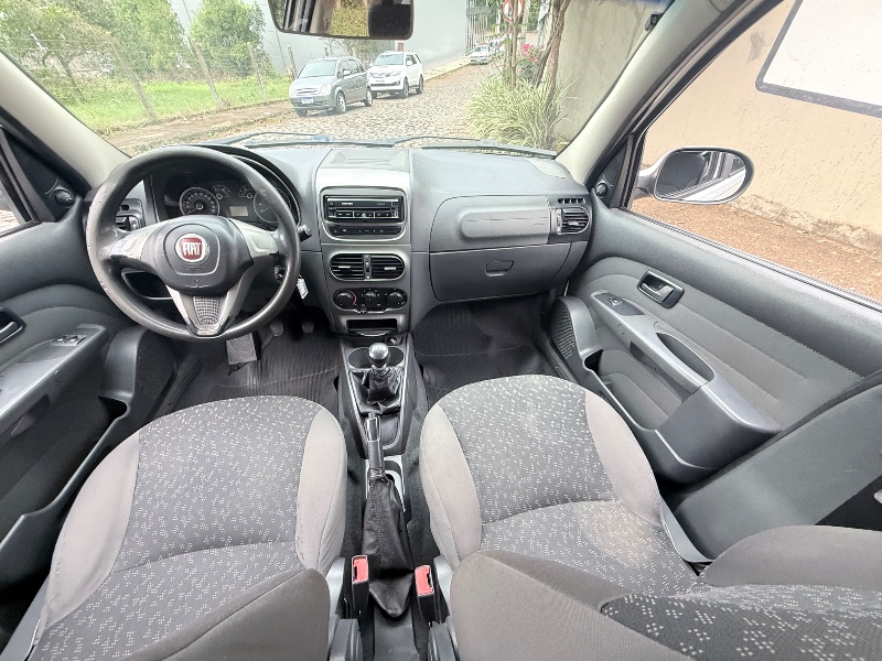 FIAT PALIO 1.6 TREKKING WEEKEND 16V FLEX 4P MANUAL 2016/2016 ELY AUTOMÓVEIS LAJEADO / Carros no Vale