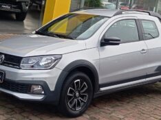VOLKSWAGEN SAVEIRO 1.6 CROSS CD 16V FLEX 2P MANUAL /2023 AUTO SHOW SANTA CRUZ DO SUL / Carros no Vale