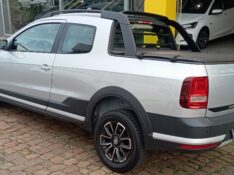 VOLKSWAGEN SAVEIRO 1.6 CROSS CD 16V FLEX 2P MANUAL /2023 AUTO SHOW SANTA CRUZ DO SUL / Carros no Vale