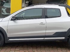 VOLKSWAGEN SAVEIRO 1.6 CROSS CD 16V FLEX 2P MANUAL /2023 AUTO SHOW SANTA CRUZ DO SUL / Carros no Vale