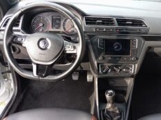 VOLKSWAGEN SAVEIRO 1.6 CROSS CD 16V FLEX 2P MANUAL /2023 AUTO SHOW SANTA CRUZ DO SUL / Carros no Vale