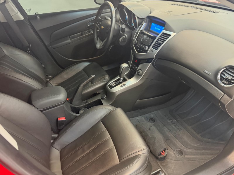 CHEVROLET CRUZE HB SPORT LT 1.8 2015/2015 LUCAS AUTOMÓVEIS BOM RETIRO DO SUL / Carros no Vale