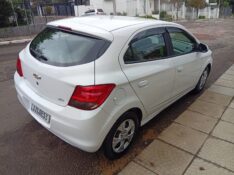 CHEVROLET ONIX 1.0 JOYE 2019/2019 ALTERNATIVA VEÍCULOS LAJEADO / Carros no Vale