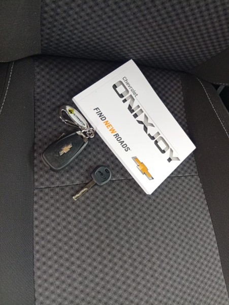 CHEVROLET ONIX 1.0 JOYE 2019/2019 ALTERNATIVA VEÍCULOS LAJEADO / Carros no Vale