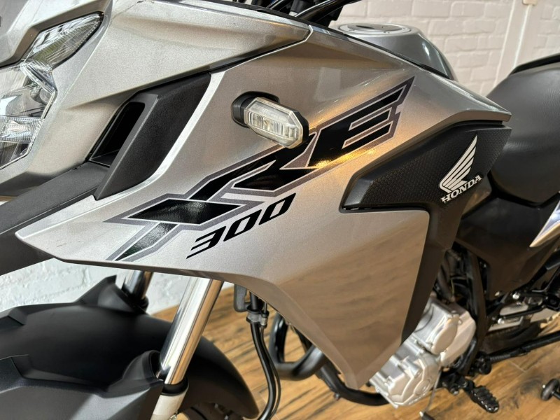 HONDA MOTOS XRE 300 /2019 RT 811 VEÍCULOS ARROIO DO MEIO / Carros no Vale HONDA MOTOS XRE 300 /2019 RT 811 VEÍCULOS ARROIO DO MEIO / Carros no Vale