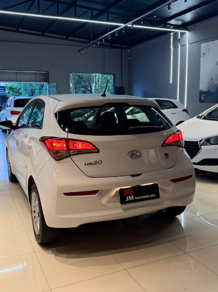 HYUNDAI HB20 1.0 COMFORT 2017/2017 JM AUTOMÓVEIS VENÂNCIO AIRES / Carros no Vale