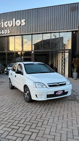 CHEVROLET CORSA 1.4 MPFI MAXX SEDAN 8V 2010/2010 NEURI VEÍCULOS LAJEADO / Carros no Vale