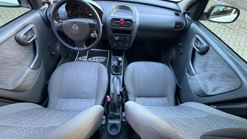 CHEVROLET CORSA 1.4 MPFI MAXX SEDAN 8V 2010/2010 NEURI VEÍCULOS LAJEADO / Carros no Vale