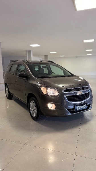 CHEVROLET SPIN LTZ 1.8 7 LUGARES 2014/2015 MALAGGI VEÍCULOS ENCANTADO / Carros no Vale