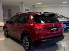 PEUGEOT 2008 1.6 16V FLEX ALLURE 4P AUTOMÁTICO 2020/2020 MALAGGI VEÍCULOS ENCANTADO / Carros no Vale