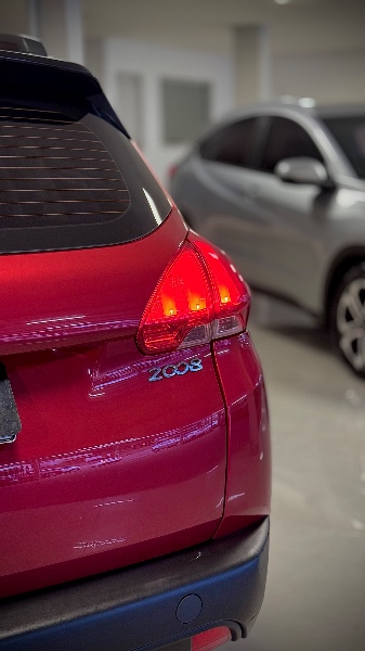 PEUGEOT 2008 1.6 16V FLEX ALLURE 4P AUTOMÁTICO 2020/2020 MALAGGI VEÍCULOS ENCANTADO / Carros no Vale
