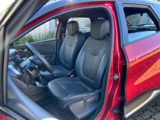 RENAULT CAPTUR INTENSE BOSE 1.6 2021/2021 LS MULTIMARCAS VENÂNCIO AIRES / Carros no Vale