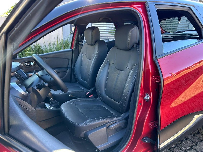 RENAULT CAPTUR INTENSE BOSE 1.6 2021/2021 LS MULTIMARCAS VENÂNCIO AIRES / Carros no Vale