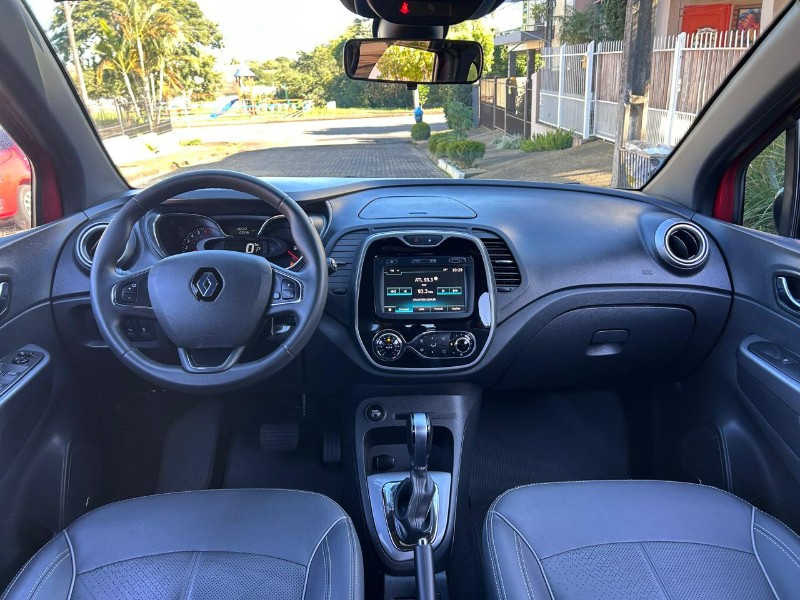 RENAULT CAPTUR INTENSE BOSE 1.6 2021/2021 LS MULTIMARCAS VENÂNCIO AIRES / Carros no Vale