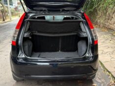 FORD FIESTA SE 1.0 2014/2014 ESTAÇÃO DO CARRO ESTRELA / Carros no Vale
