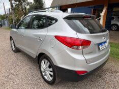 HYUNDAI IX35 2.0 /2011 MENEGHINI VEÍCULOS ARROIO DO MEIO / Carros no Vale