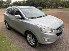 HYUNDAI IX35 2.0 /2011 MENEGHINI VEÍCULOS ARROIO DO MEIO / Carros no Vale