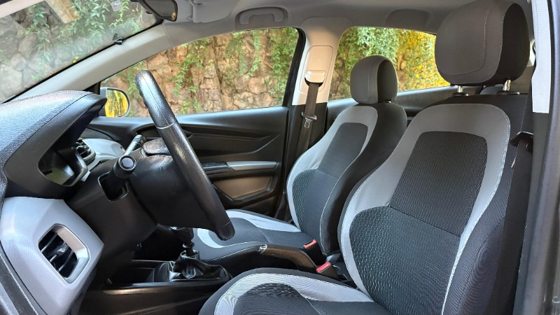 CHEVROLET ONIX LS 1.0 2015/2016 ESTAÇÃO DO CARRO ESTRELA / Carros no Vale
