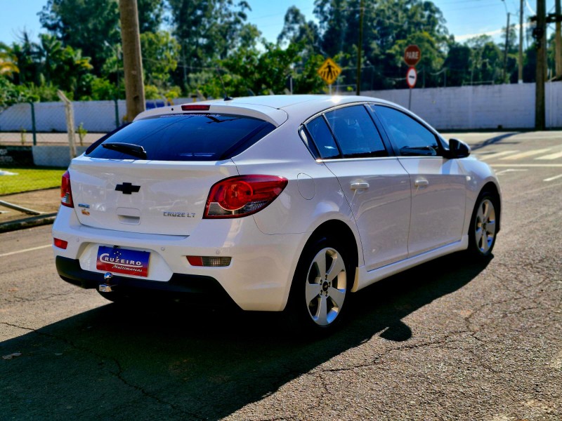 CHEVROLET CRUZE LT 1.8 16V FLEXPOWER 4P AUT. 2012/2012 CRUZEIRO MULTIMARCAS CRUZEIRO DO SUL / Carros no Vale