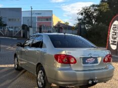 TOYOTA COROLLA 1.8 XLI 16V FLEX 4P AUTOMÁTICO /2005 NEURI VEÍCULOS LAJEADO / Carros no Vale