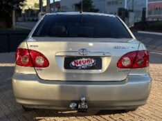 TOYOTA COROLLA 1.8 XLI 16V FLEX 4P AUTOMÁTICO /2005 NEURI VEÍCULOS LAJEADO / Carros no Vale