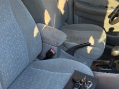 TOYOTA COROLLA 1.8 XLI 16V FLEX 4P AUTOMÁTICO /2005 NEURI VEÍCULOS LAJEADO / Carros no Vale