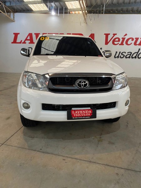 TOYOTA HILUX CABINE DUPLA SR 2008/2009 LAVENDA VEÍCULOS ARROIO DO MEIO / Carros no Vale