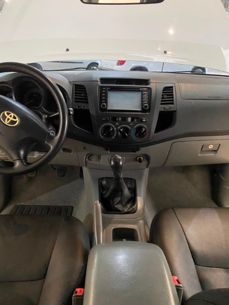 TOYOTA HILUX CABINE DUPLA SR 2008/2009 LAVENDA VEÍCULOS ARROIO DO MEIO / Carros no Vale