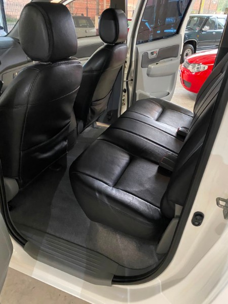 TOYOTA HILUX CABINE DUPLA SR 2008/2009 LAVENDA VEÍCULOS ARROIO DO MEIO / Carros no Vale