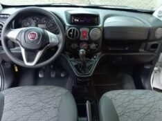 FIAT DOBLO 1.4 ATTRACTIVE 8V 2014/2014 AUTO SHOW SANTA CRUZ DO SUL / Carros no Vale