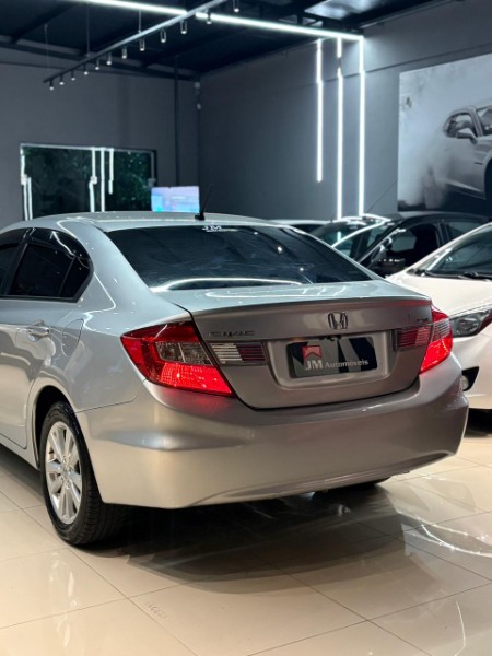 HONDA CIVIC 1.8 LXL 16V 2012/2013 JM AUTOMÓVEIS VENÂNCIO AIRES / Carros no Vale