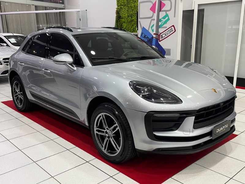 PORSCHE MACAN 2.0 TURBO GASOLINA PDK 2024/2024 DUARTE VEÍCULOS PORTO ALEGRE / Carros no Vale