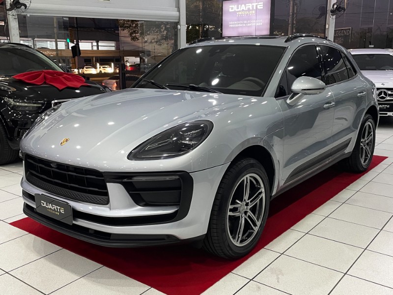 PORSCHE MACAN 2.0 TURBO GASOLINA PDK 2024/2024 DUARTE VEÍCULOS PORTO ALEGRE / Carros no Vale