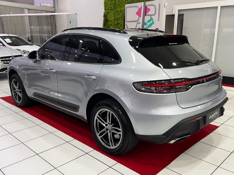 PORSCHE MACAN 2.0 TURBO GASOLINA PDK 2024/2024 DUARTE VEÍCULOS PORTO ALEGRE / Carros no Vale