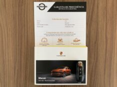 PORSCHE MACAN 2.0 TURBO GASOLINA PDK 2024/2024 DUARTE VEÍCULOS PORTO ALEGRE / Carros no Vale