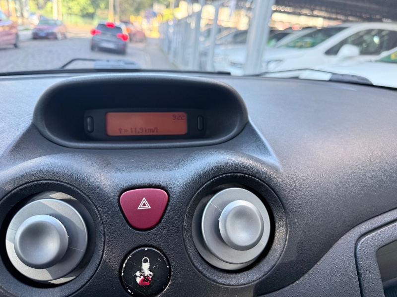 CITROEN C3 1.4 I GLX 8V 2011/2011 ELY AUTOMÓVEIS LAJEADO / Carros no Vale