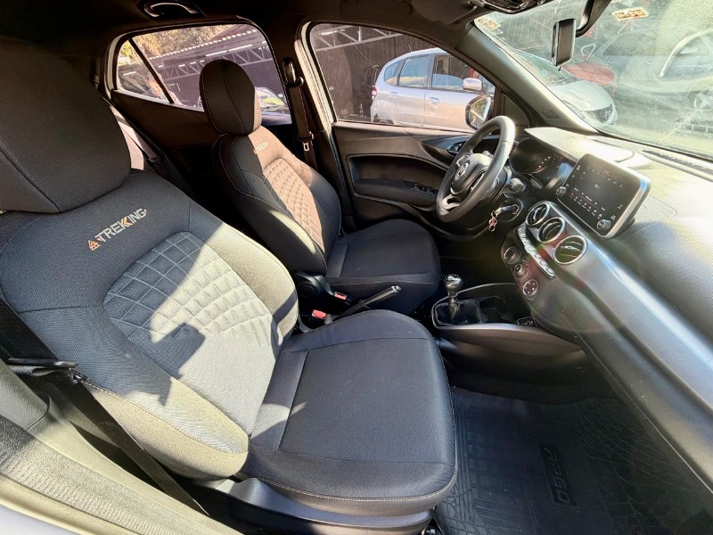 FIAT ARGO 1.3 TREKKING 8V 2020 /2020 AR MULTIMARCAS VENÂNCIO AIRES / Carros no Vale