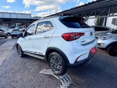 FIAT ARGO 1.3 TREKKING 8V 2020 /2020 AR MULTIMARCAS VENÂNCIO AIRES / Carros no Vale
