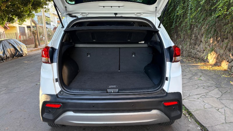 HYUNDAI CRETA 1.6 ATTITUDE 2017/2018 ESTAÇÃO DO CARRO ESTRELA / Carros no Vale