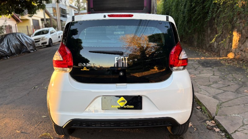 FIAT MOBI LIKE 1.0 2023/2024 ESTAÇÃO DO CARRO ESTRELA / Carros no Vale