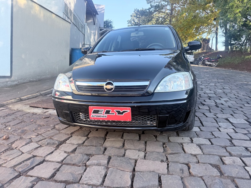 CHEVROLET CORSA SED. PREMIUM 1.4 8V ECONOFLEX 4P 2010/2010 ELY AUTOMÓVEIS LAJEADO / Carros no Vale