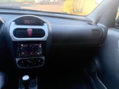CHEVROLET CORSA SED. PREMIUM 1.4 8V ECONOFLEX 4P 2010/2010 ELY AUTOMÓVEIS LAJEADO / Carros no Vale