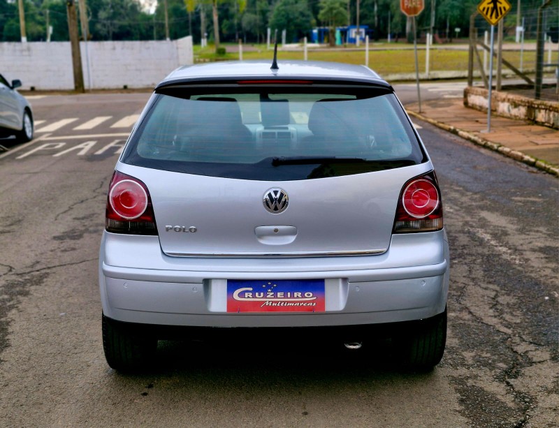 VOLKSWAGEN POLO SPORTLINE 1.6 2011/2011 CRUZEIRO MULTIMARCAS CRUZEIRO DO SUL / Carros no Vale