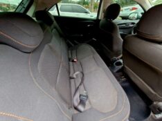 CHEVROLET ONIX HATCH LT 1.0 8V FLEXPOWER 5P MEC. 2013/2014 CRUZEIRO MULTIMARCAS CRUZEIRO DO SUL / Carros no Vale
