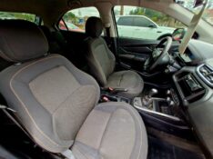 CHEVROLET ONIX HATCH LT 1.0 8V FLEXPOWER 5P MEC. 2013/2014 CRUZEIRO MULTIMARCAS CRUZEIRO DO SUL / Carros no Vale