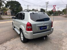 HYUNDAI TUCSON 2.0 16V FLEX AUT. 2013/2013 LS MULTIMARCAS VENÂNCIO AIRES / Carros no Vale