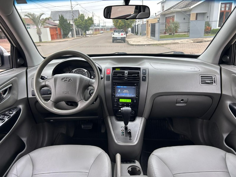 HYUNDAI TUCSON 2.0 16V FLEX AUT. 2013/2013 LS MULTIMARCAS VENÂNCIO AIRES / Carros no Vale