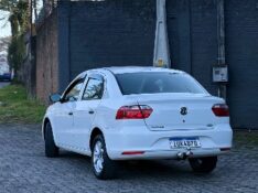 VOLKSWAGEN VOYAGE 1.0 2013/2014 RICARDINHO AUTOMÓVEIS MONTENEGRO / Carros no Vale